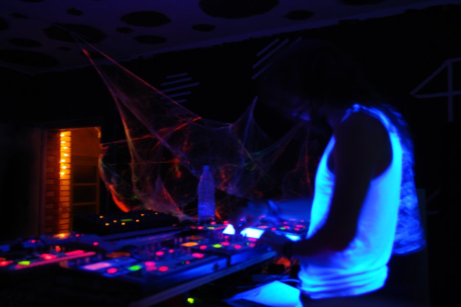 gal/diverses/geb_party_03072009/DSC07282.JPG