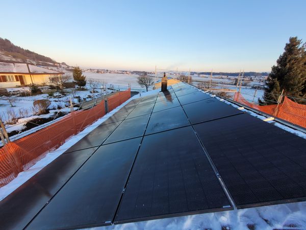 PV-Anlage im Winter